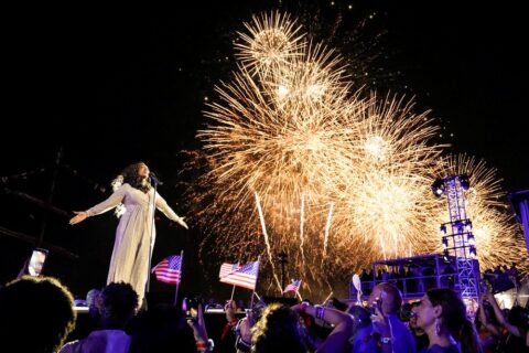 Macy's Fourth of July Fireworks vie