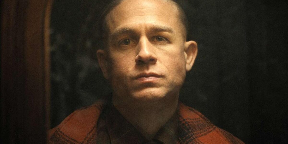 Charlie Hunnam difende Lizzie Borde